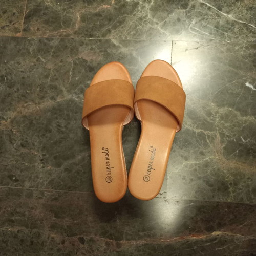 Women's platforms size 38-39