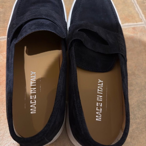 Italian suede shoes like new, size 44, blue