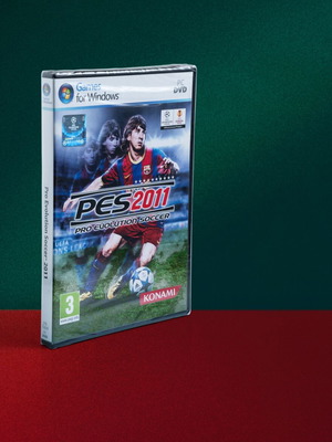 Pro Evolution Soccer 2011 PC DVD, sealed