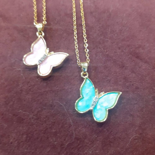 Butterfly children's necklace by Άπεφθον new