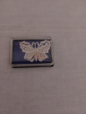 Lace butterfly pin new