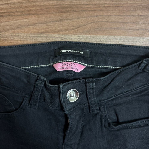 Fornarina women's pants size 26, like new, black