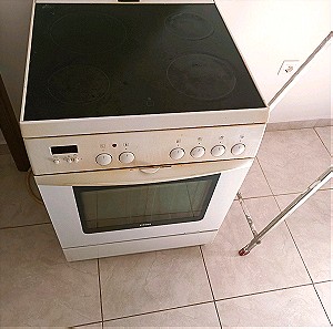Κουζίνα Πίτσος σε αρίστη κατάσταση με βυθιζόμενους διακόπτες και με αέρας 0,60×0,60 μήκος καί βάθος και ύψος 0,85 εκατοστά τιμή 200 ευρώ