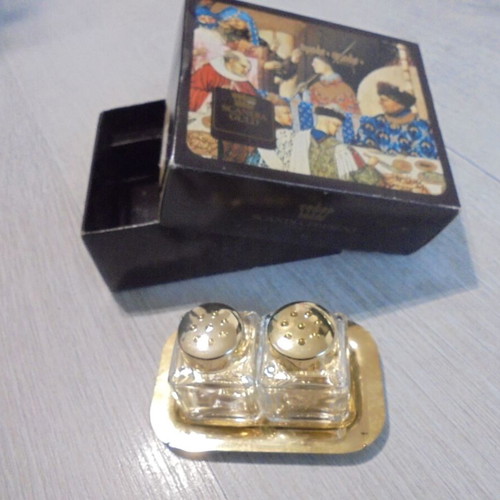 Vintage Scandia Guld set with two mini salt shakers and tray like new