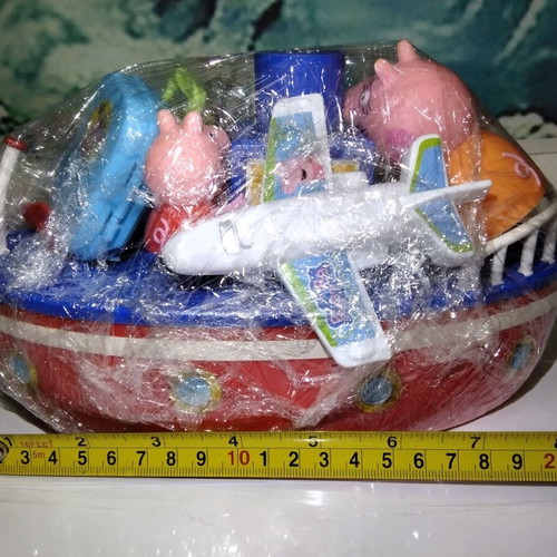 Peppa Pig Grandpa Pig's Boat with 3 figures and accessories