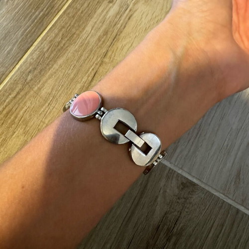 Wristwatch used, pink, needs battery