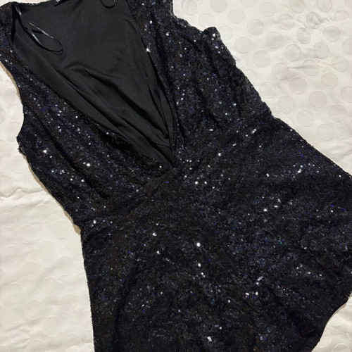 Terranova black one-piece romper like new, size M