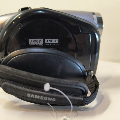 Samsung VP-DX100 DVD Camcorder new, complete with original box