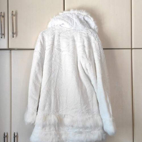Lusy& Elisa women's coat with fur size M like new, white