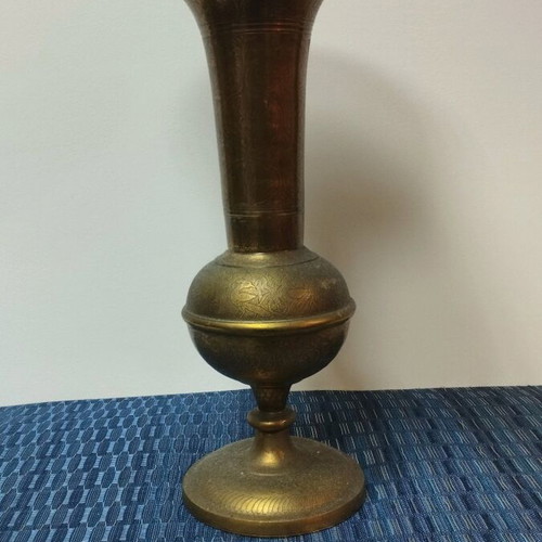 Bronze vase used