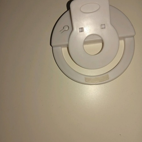 Ring light for mobile like new with clip and 2 lighting levels