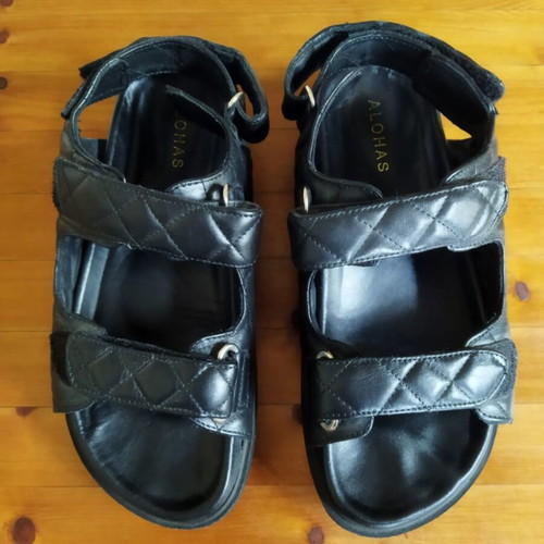 Alohas hook loop black quilted velcro sandals size 39.5 new