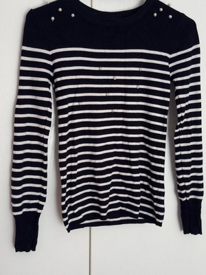 Striped sweater with pearls size M used, white and blue