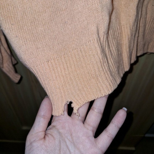 Wool sweater salmon with beads used, size M
