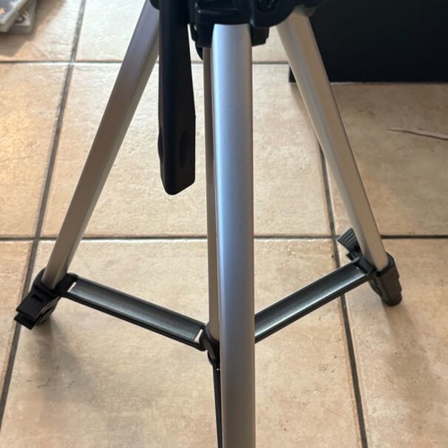Kodak tripod like new