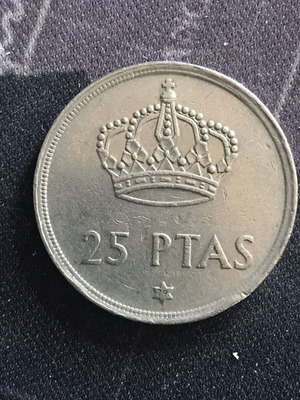 Spain 25 Pesetas 1975 coin like new