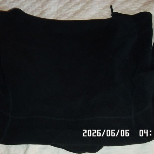 Jacket with zipper size M like new, black and dark blue