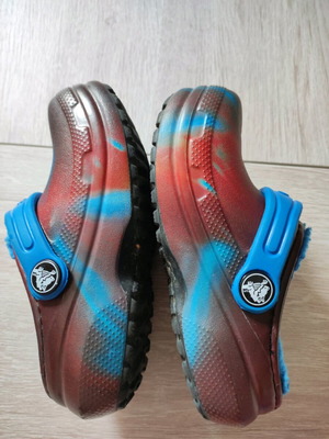 Crocs χειμερινά με επένδυση c8 σαν καινούργια