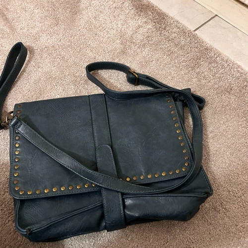 Women's petrol bag with studs like new, crossbody