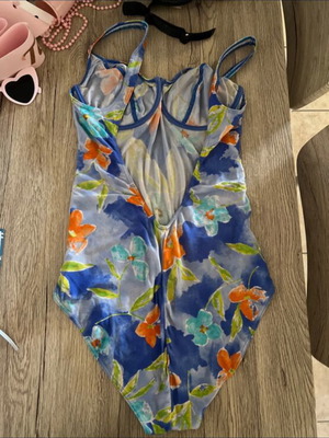 Vintage floral one-piece swimsuit, size XL