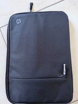 HP laptop case like new, black