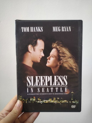 Sleepless in Seattle DVD used, broken case, subtitles