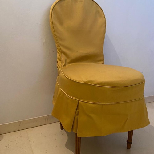 Classic wooden Louis XVI chairs set of 6, like new with velvet seat