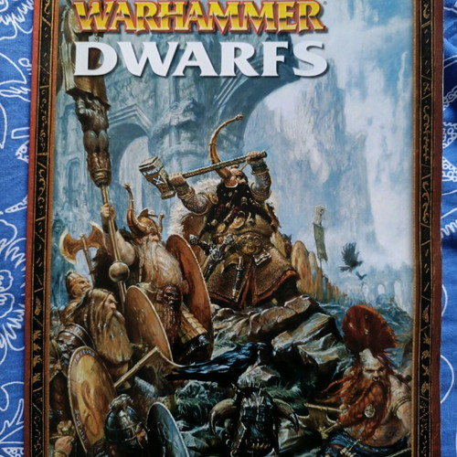 Warhammer Dwarfs 2004 book in English like new