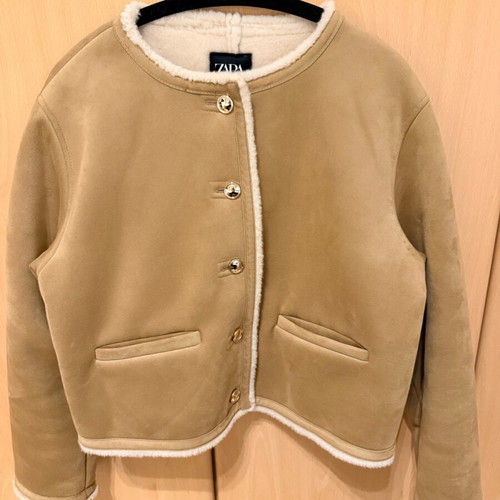 Zara Honey Short Coat With Fur Lining Like New