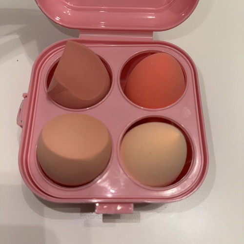 Makeup sponges new, soft for foundation and contour