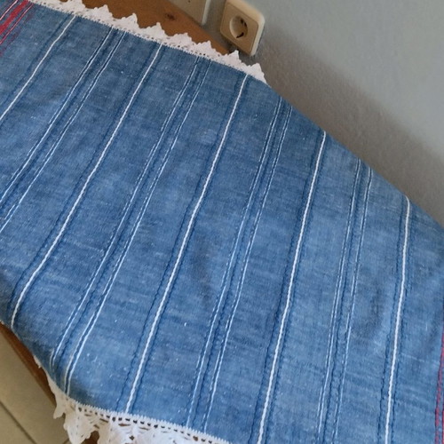 Handwoven table runner used with lace 90x50 cm
