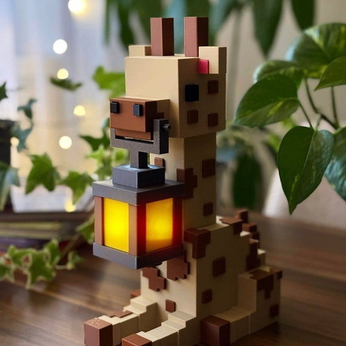 Minecraft-style giraffe lamp with warm LED light