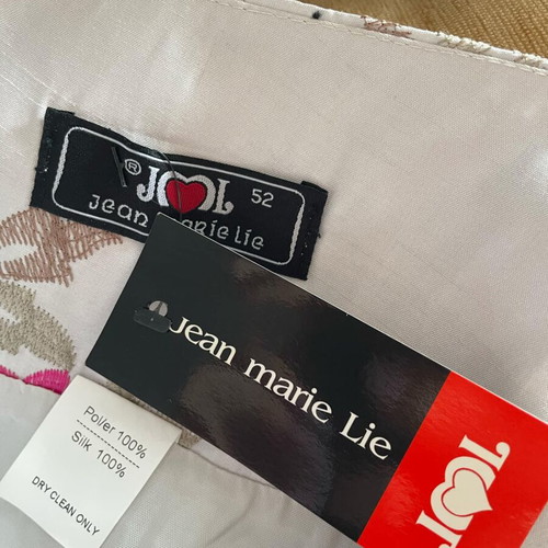 Jean Marie Lie floral suit set with skirt, white and pink