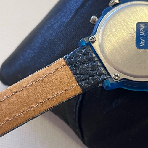 Lorus 37mm chrono like new, blue with new strap