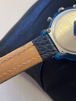Lorus 37mm chrono like new, blue with new strap