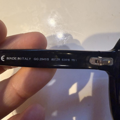 Gucci vintage sunglasses black frame gradient tint