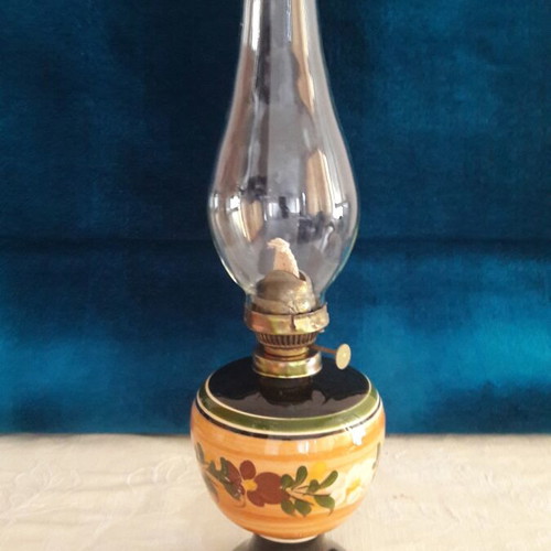 Vintage ceramic oil lamp like new