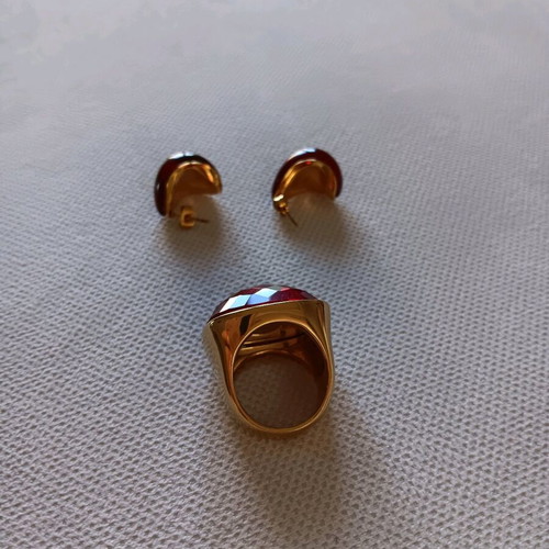 Jewelry set shiny ring size 9 and red wine color earrings new