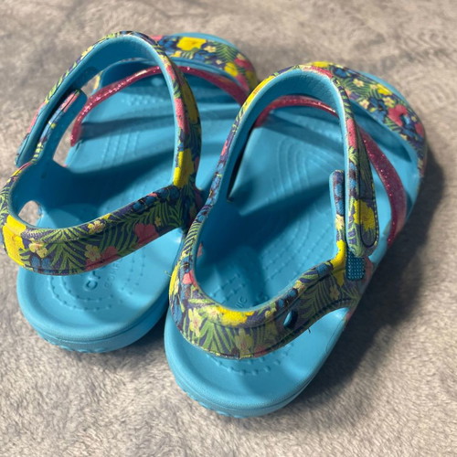 Crocs kids sandals / water shoes Size 25 - 26
