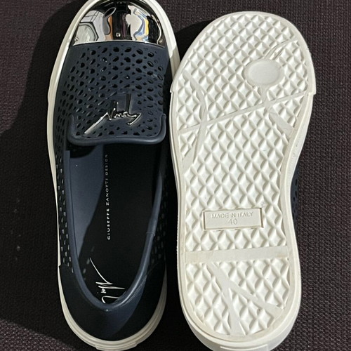 Giuseppe Zanotti Slip-on Leather Sneakers size 40 like new, dark blue
