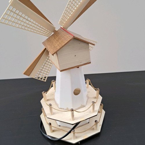 Decorative windmill 1990 like new, height 40cm