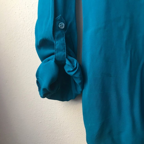 Bershka blouse long sleeve in petrol color like new