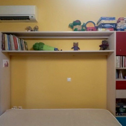 Neoset bedroom set like new with beds and bookshelf