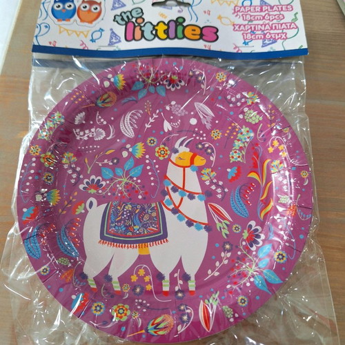 Party supplies new, pack of 12 plates 23cm, 12 plates 18cm, 12 cups, 20 napkins with Lama theme