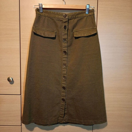 Zara denim khaki midi skirt XS like new with buttons and pockets