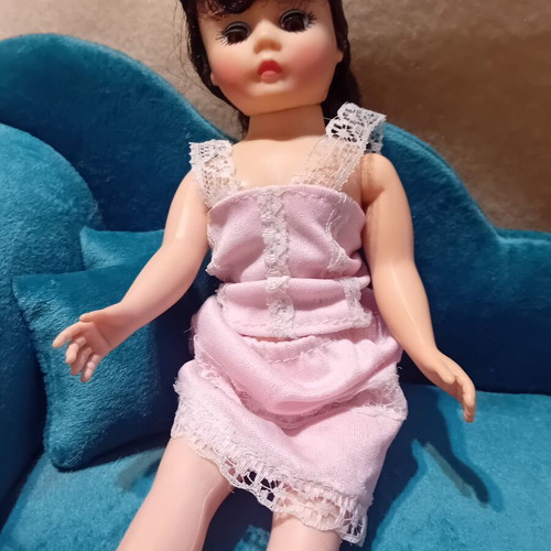 Madame Alexander dolls lot No1 like new, 3 pieces