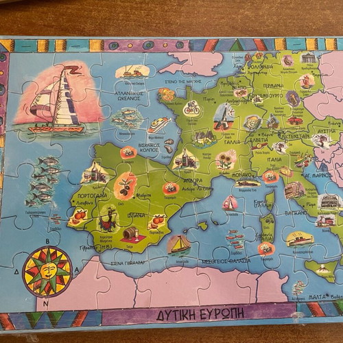 Europe book puzzle like new, intact with cellophane