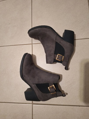 Nikki Me shoes No37 gray suede like new