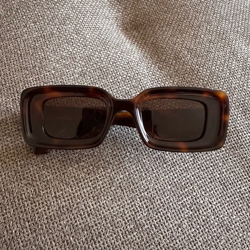 Loewe Anagram LW40101I sunglasses like new, women's tortoiseshell brown