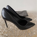 Tom Ford black heels like new, size 36.5
